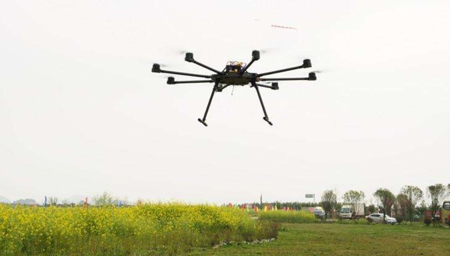 无人飞行器航摄